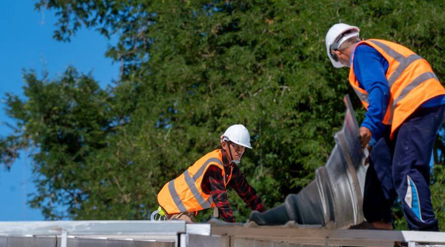 Professional gutter cleaning in Bannister, MI